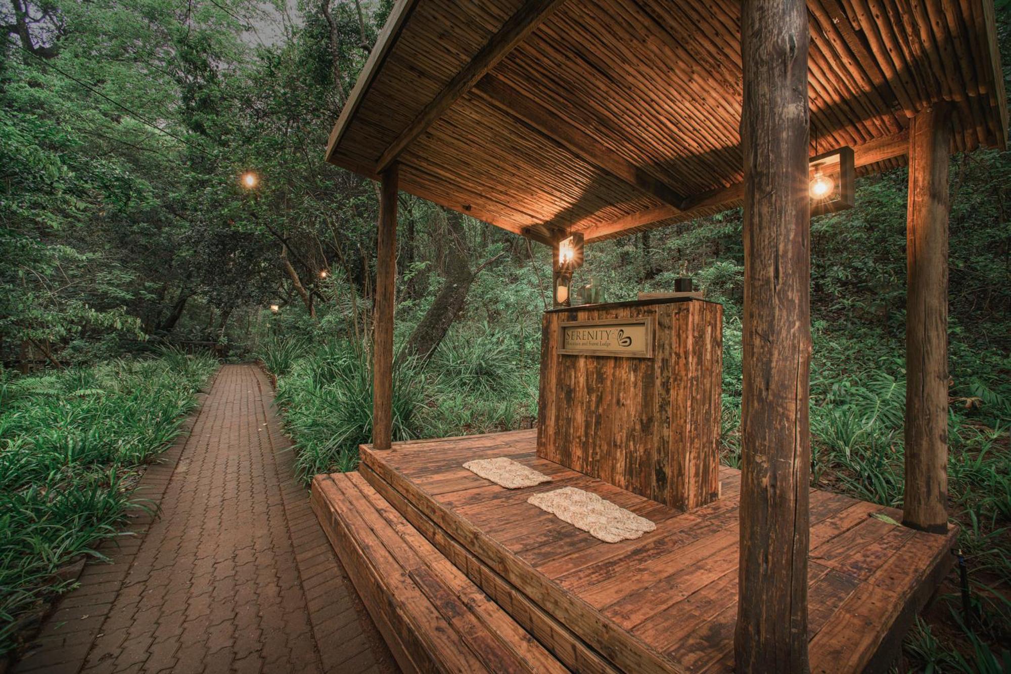 מאלליין Serenity Mountain And Forest Lodge מראה חיצוני תמונה